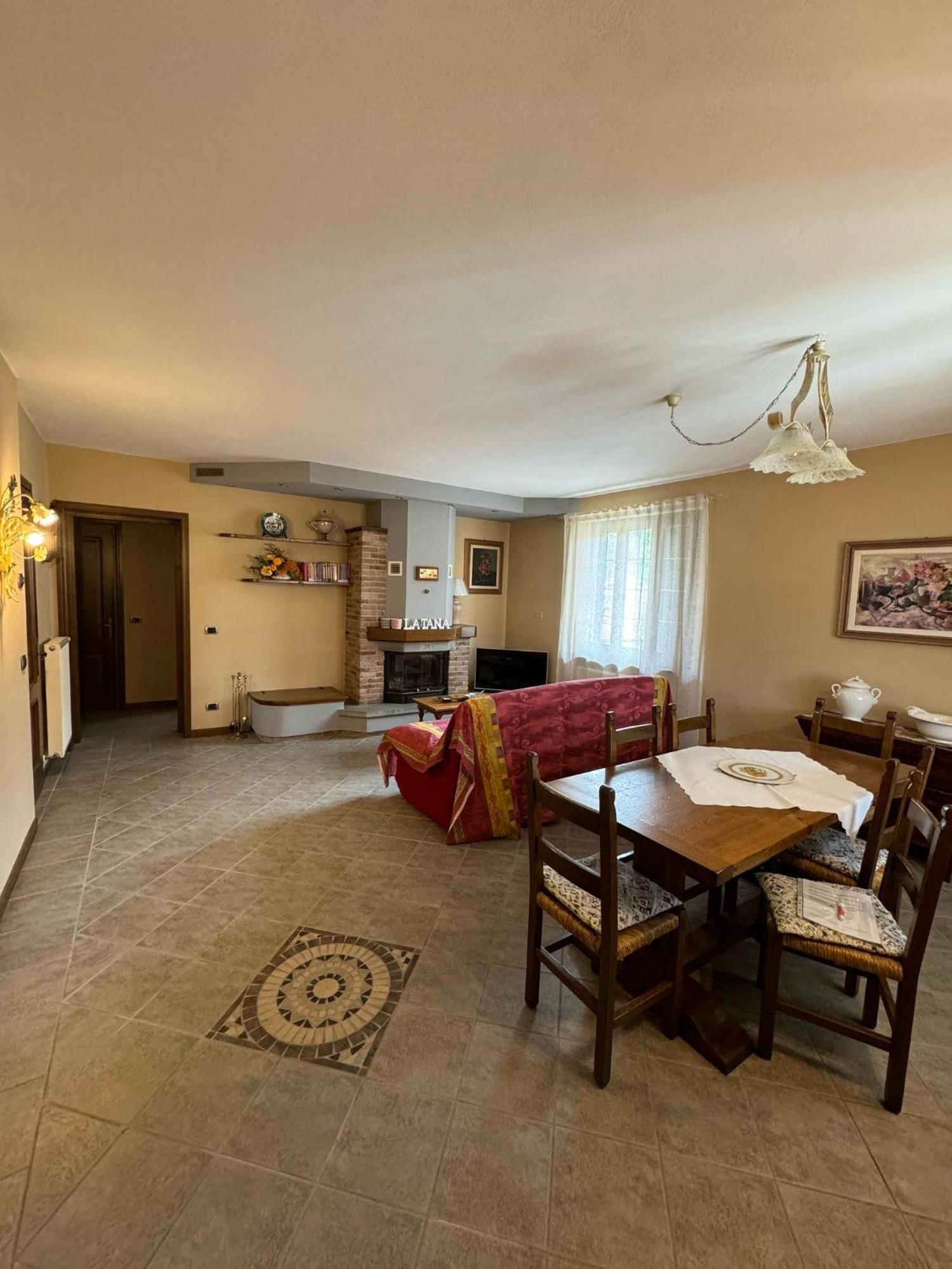 Appartamento Gallicano - La Tana Exteriör bild